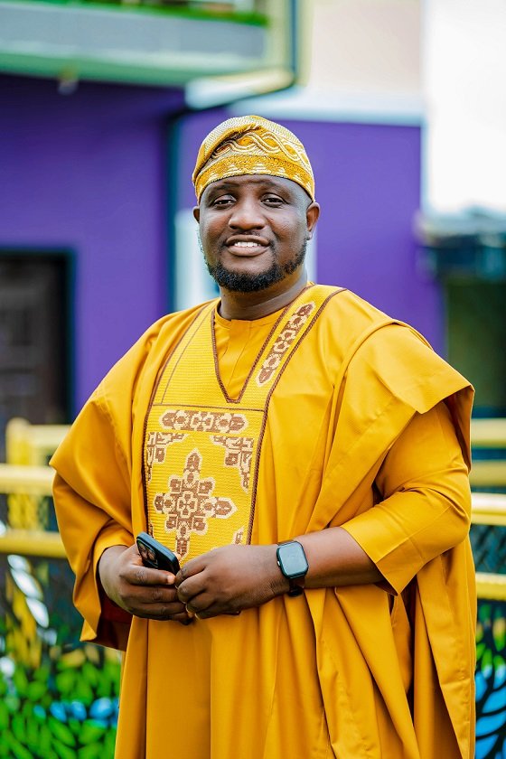 Abayomi Ariba in traditional attire